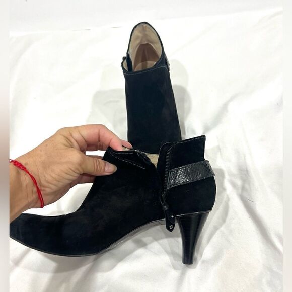 Cole Haan zipper up suede side buckle heel booties size 8B - Picture 7 of 11